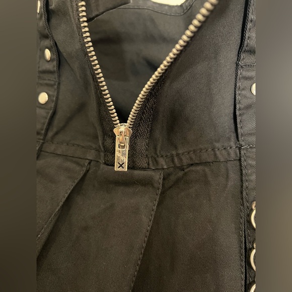 Vintage Y2K Tripp NYC Black Mini Skirt with Silver Hardware Detail - Picture 12 of 14